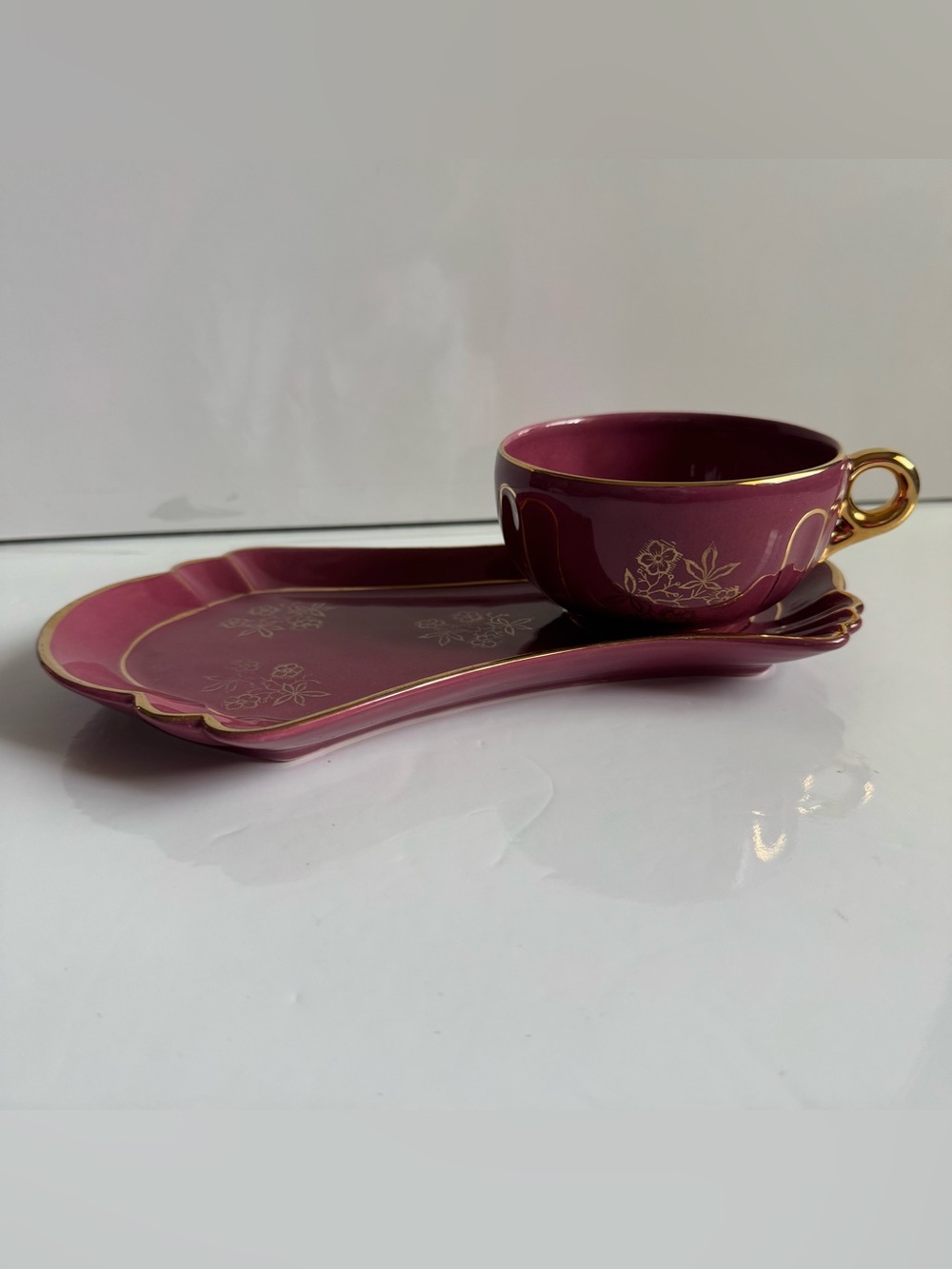 VTG R.B. Alcobaca Portugal 987 Snack Set Tray Cup MCM Mauve Gold Hand Painted